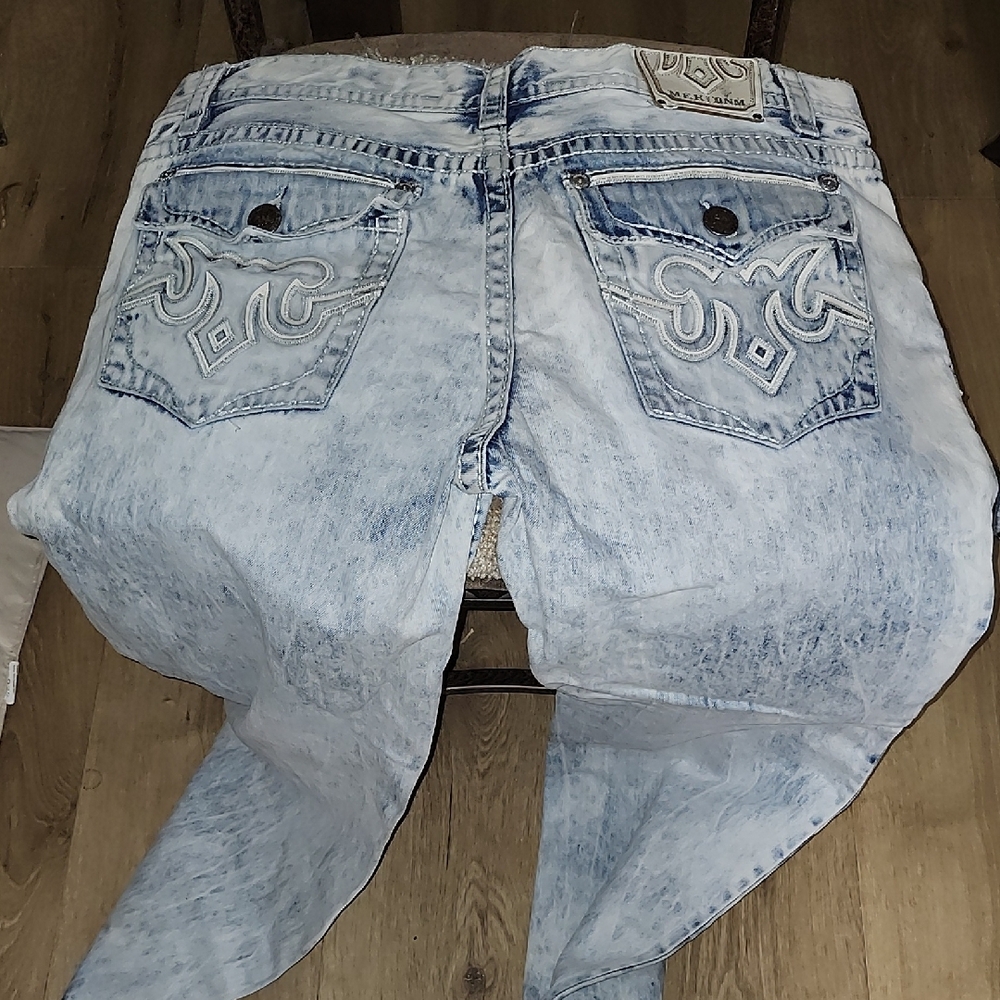 MEK Blue Relaxed Jeans with Vintage Appeal - Picture 4 of 5